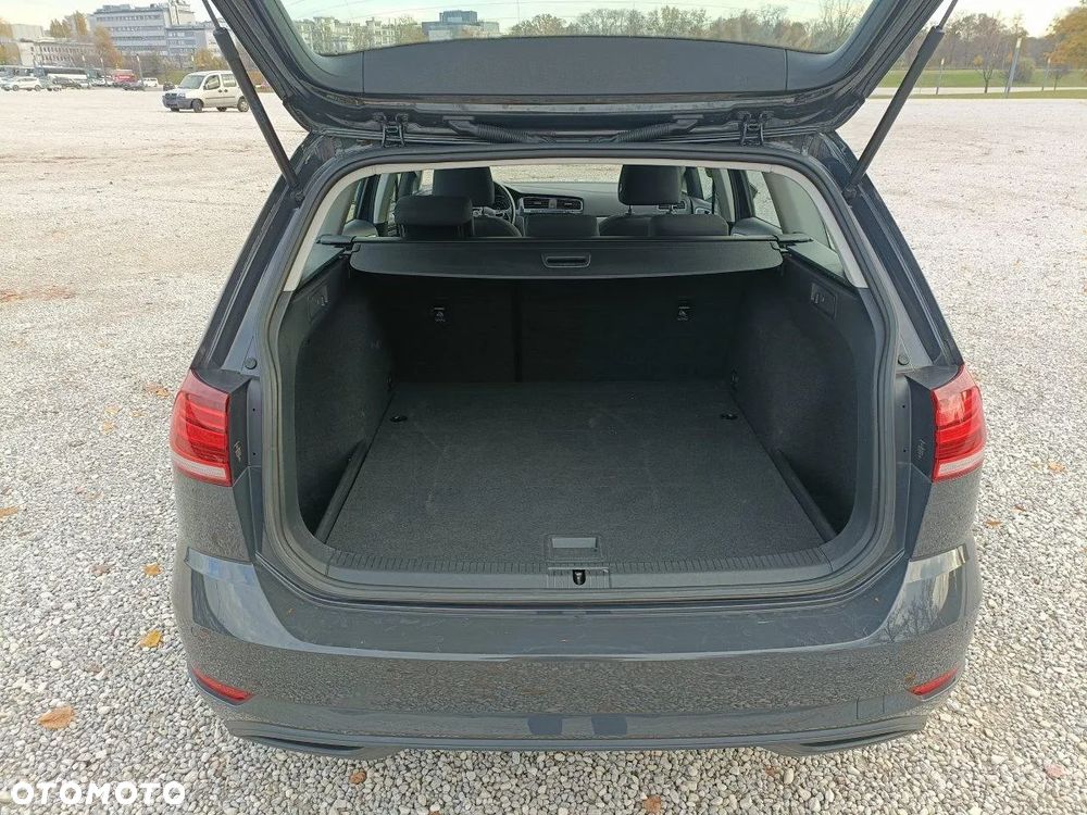 Volkswagen Golf 1.0 TSI BMT Trendline - 10