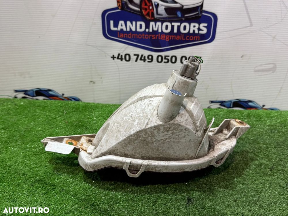 STOP TRIPLA BARA SPATE DREAPTA TOYOTA YARIS 1.5 B HYBRID 2017 COD OEM 815910D200 2017-2020 - 6