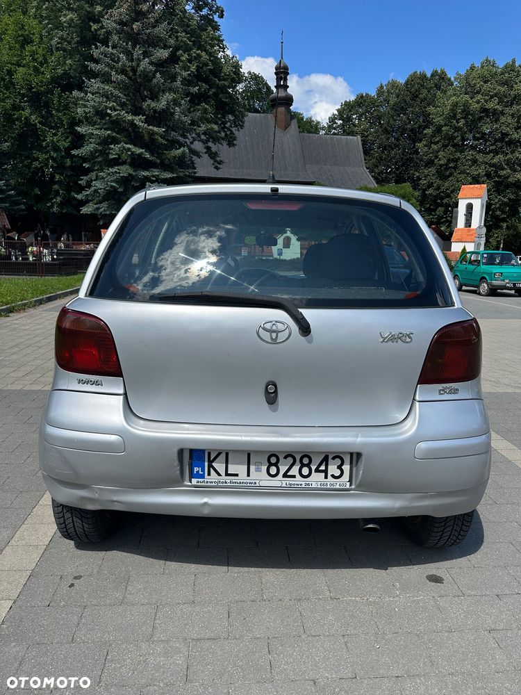 Toyota Yaris 1.4 D-4D Luna - 2