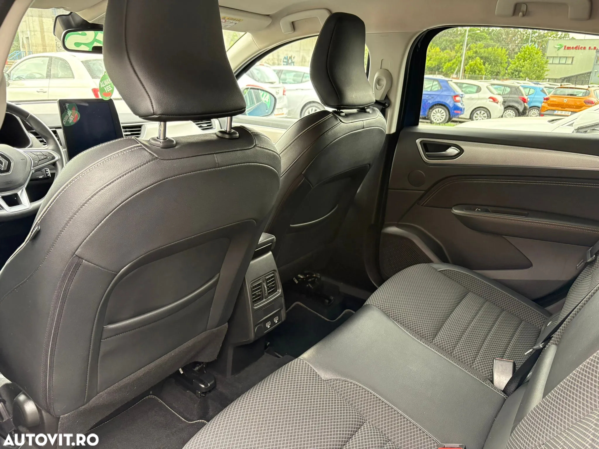 Renault Arkana E-TECH Hybrid Zen - 10