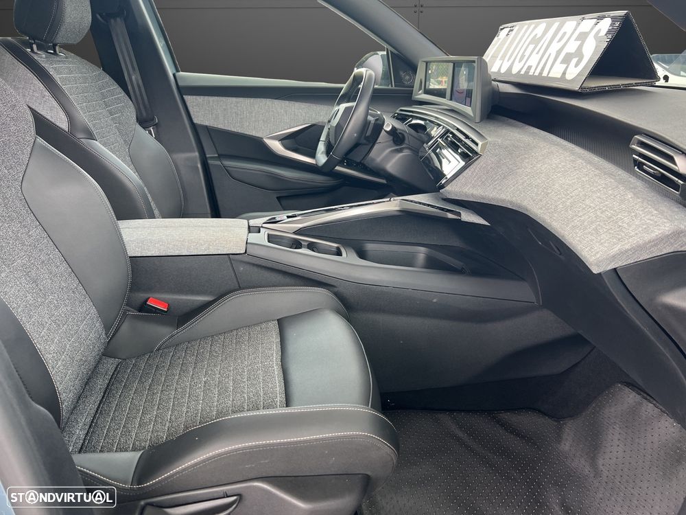 Peugeot 5008 Hybrid 145 e-DSC6 Allure - 14