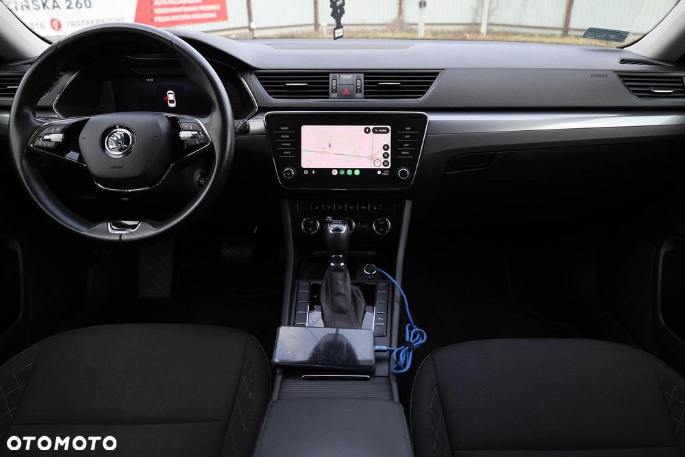 Skoda Superb 2.0 TDI SCR Active DSG - 13