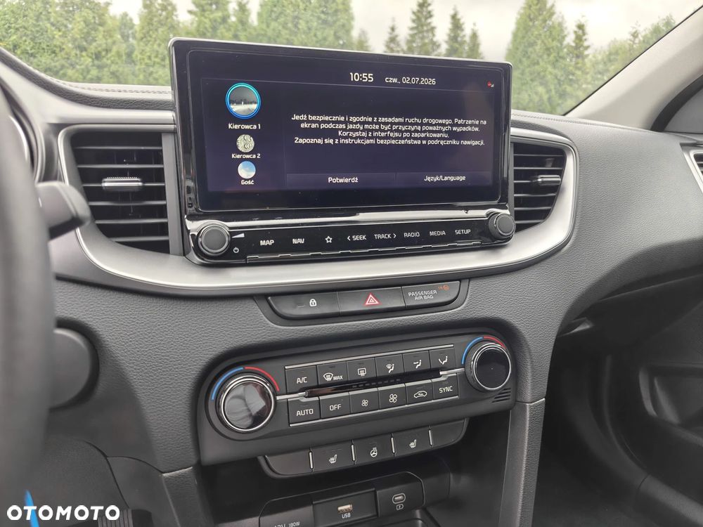 Kia XCeed - 18