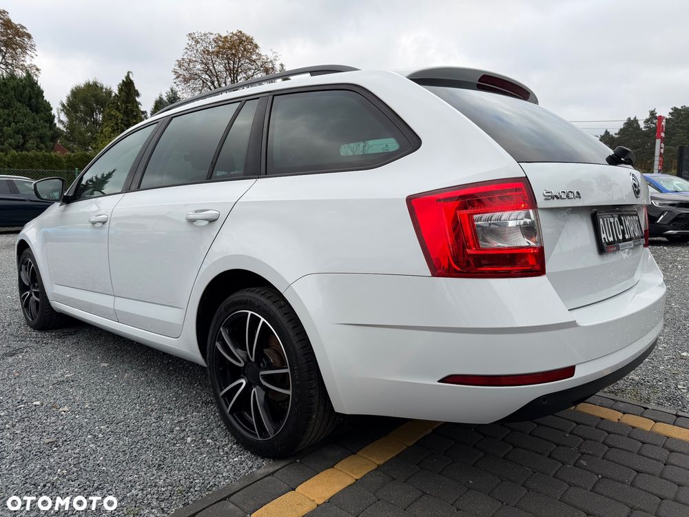 Skoda Octavia 1.6 TDI Soleil - 3