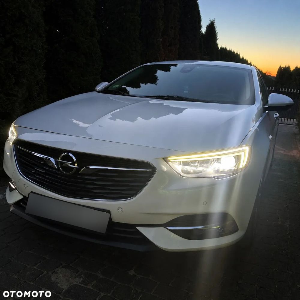 Opel Insignia 1.6 CDTI Exclusive S&S Eco - 9