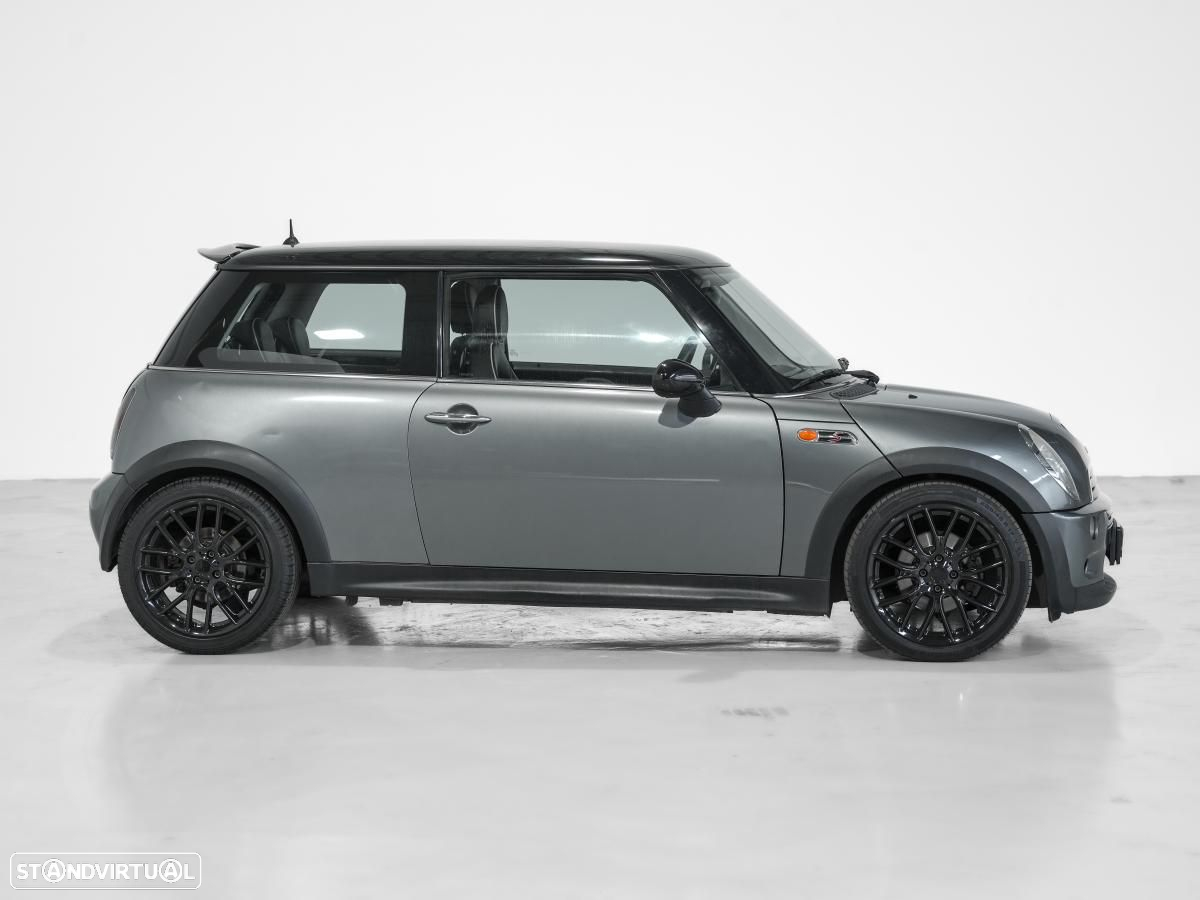 MINI 3 Portas Cooper S - 2