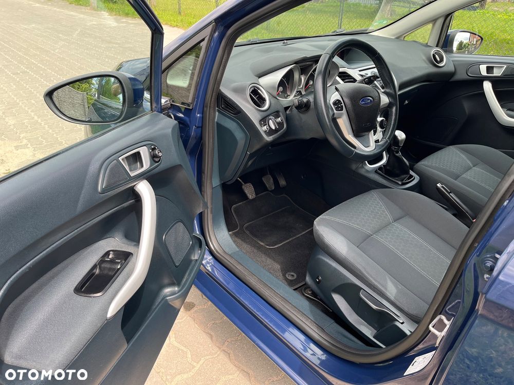 Ford Fiesta 1.4 Titanium - 18
