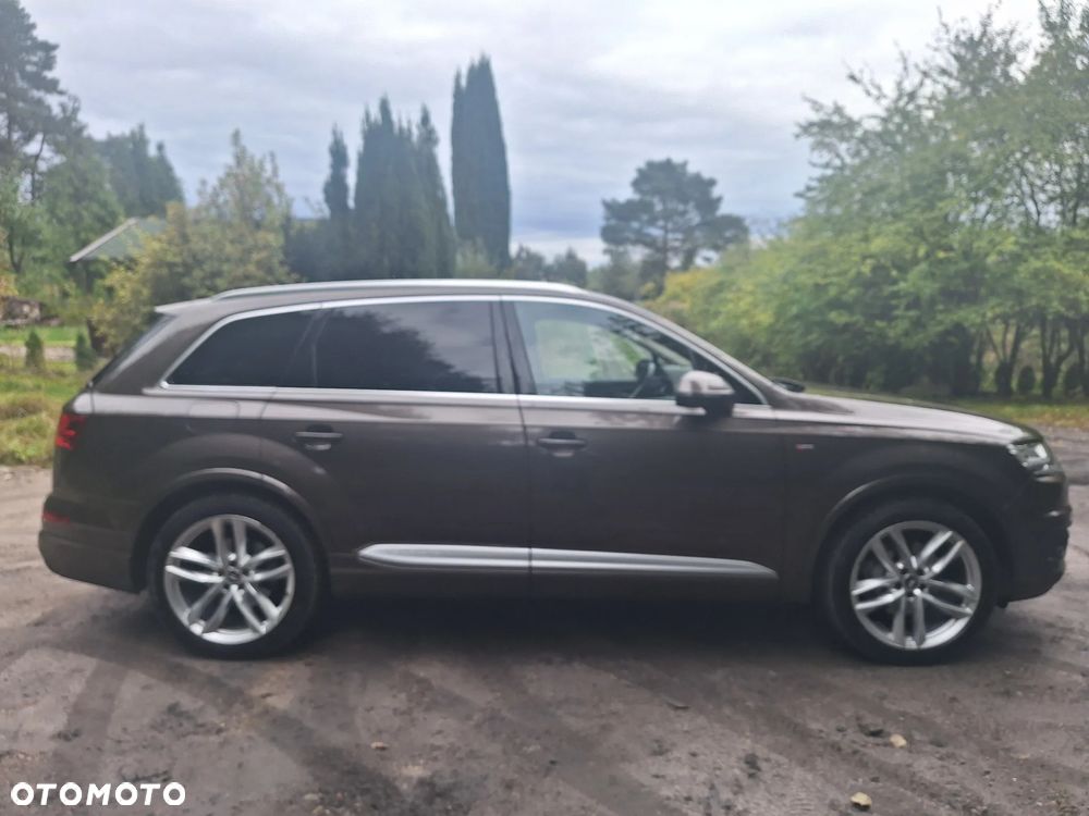 Audi Q7 - 3