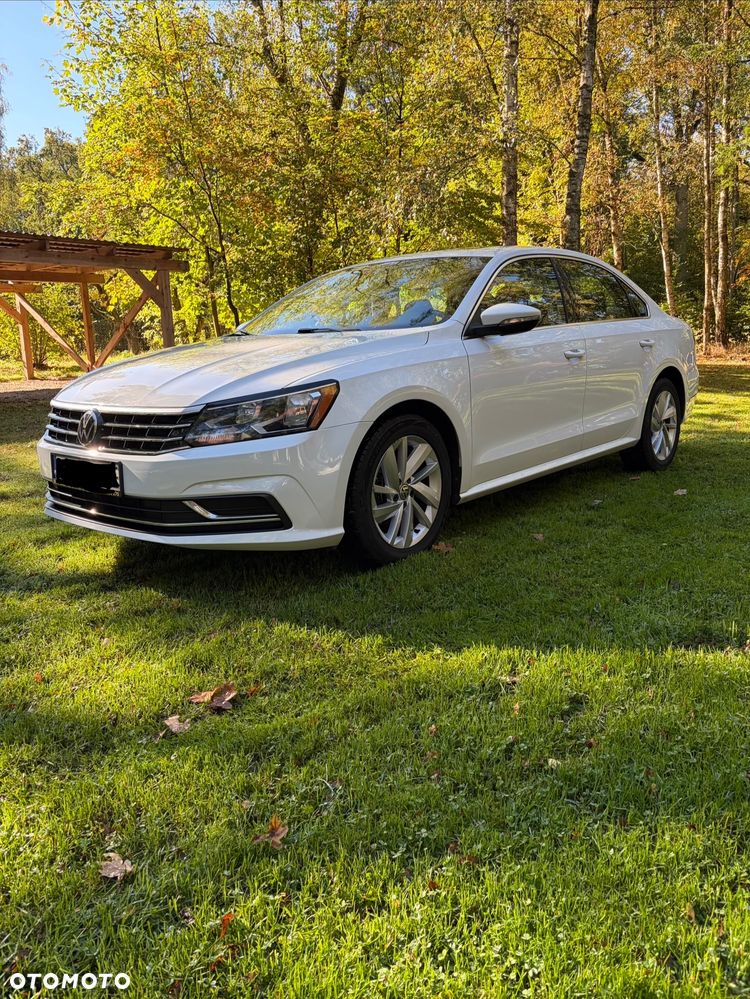 Volkswagen Passat - 3