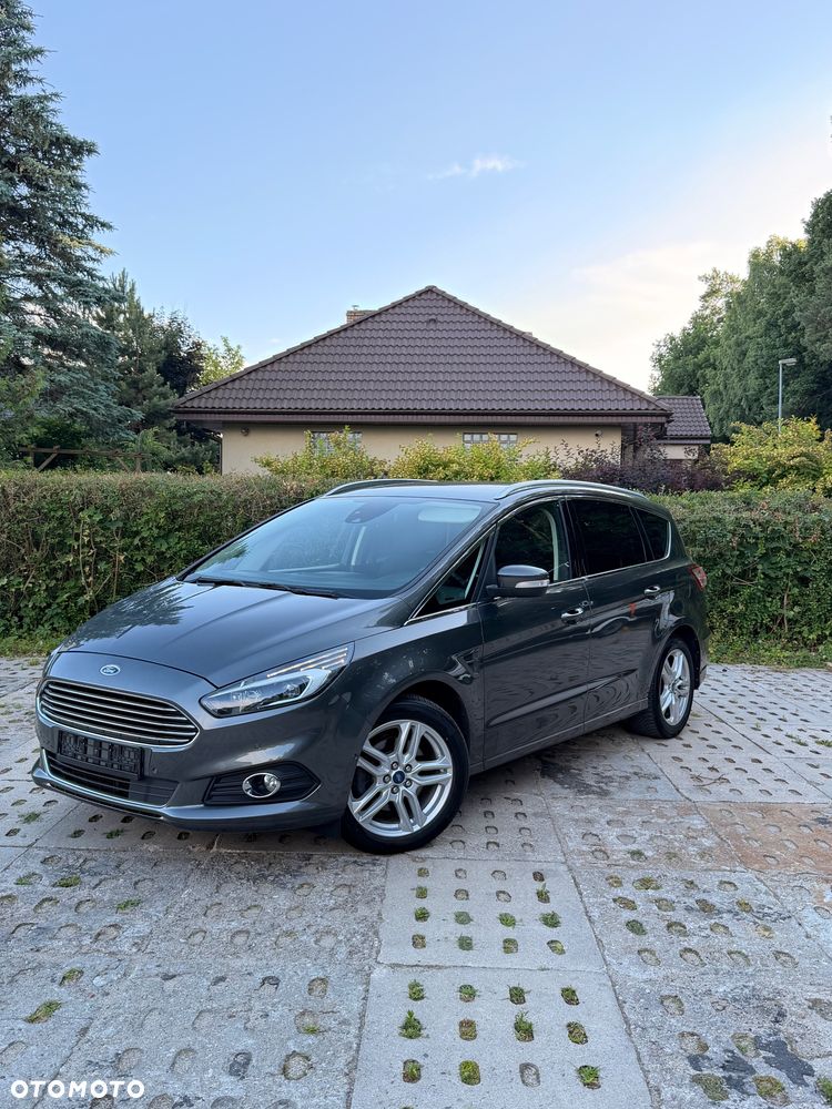 Ford S-Max 2.0 EcoBlue Titanium - 1