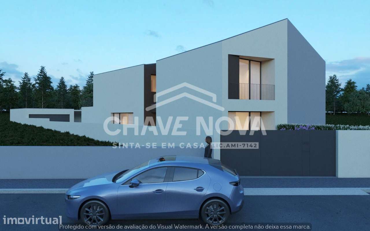 Moradia em Banda V3 Nova c/ Jardim e Garagem em Argoncilhe - Grande imagem: 3/25