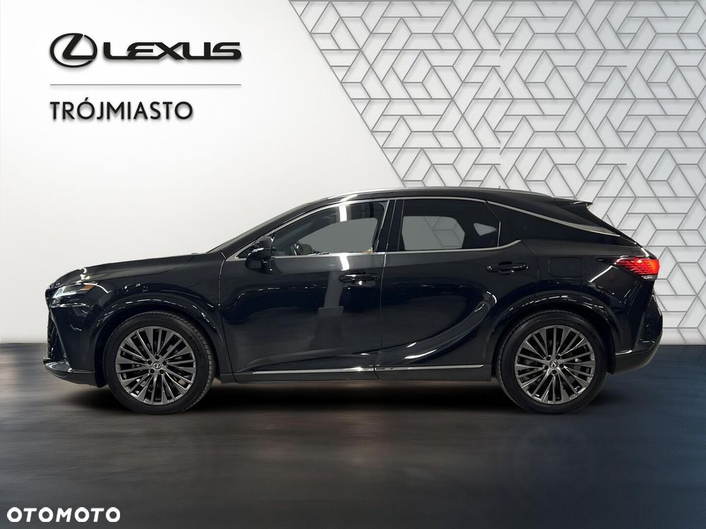 Lexus RX 450h+ Omotenashi - 3