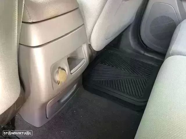 Hyundai Santa Fe - 11