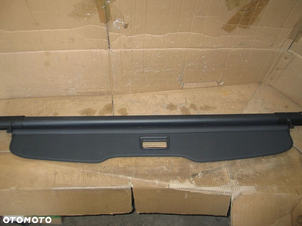 roleta bagaznika vw caddy 15-21r. 2K5867871B - 5