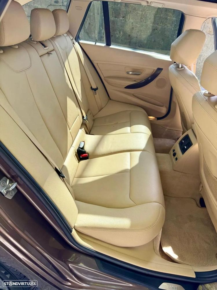 BMW 320 d Aut. Blue Performance Luxury Line - 19