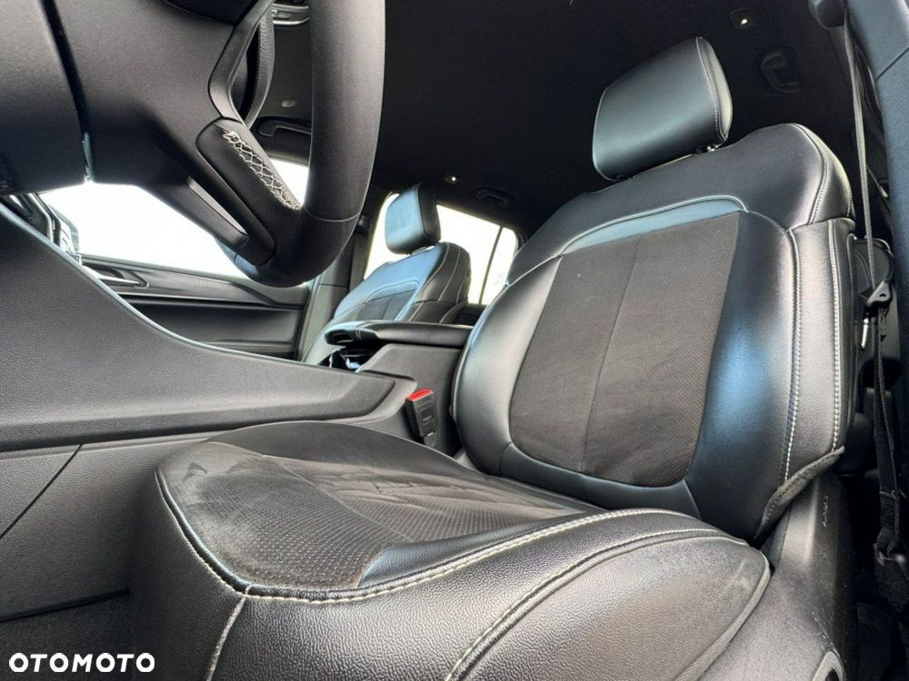 Jeep Grand Cherokee - 14