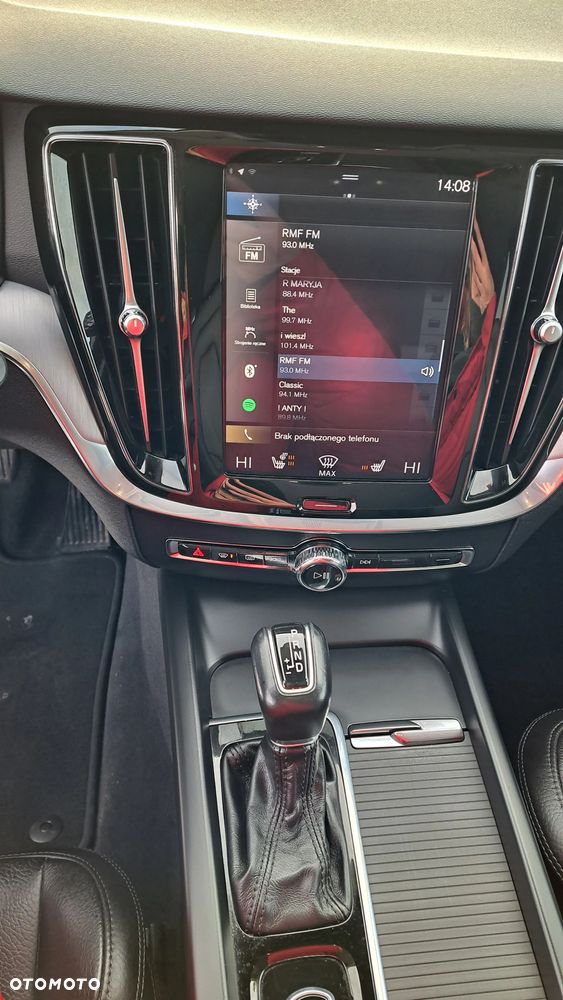 Volvo V60 D4 AWD Geartronic Momentum - 21