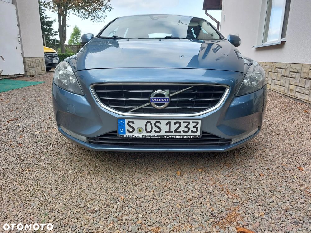 Volvo V40 D2 Base - 4