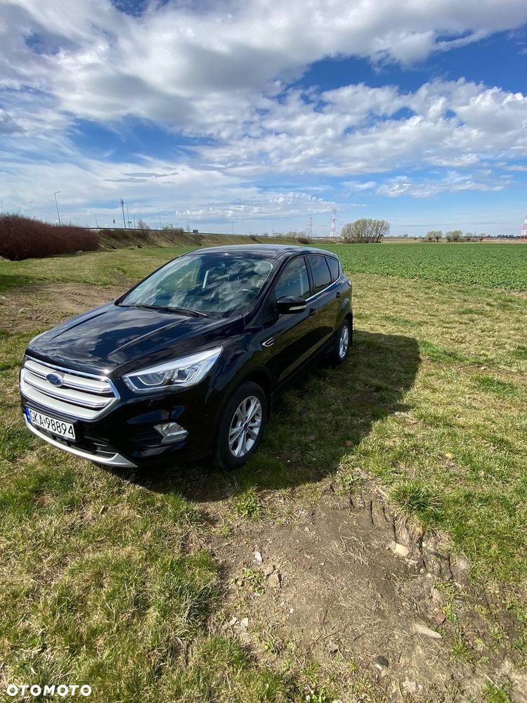 Ford Kuga - 2