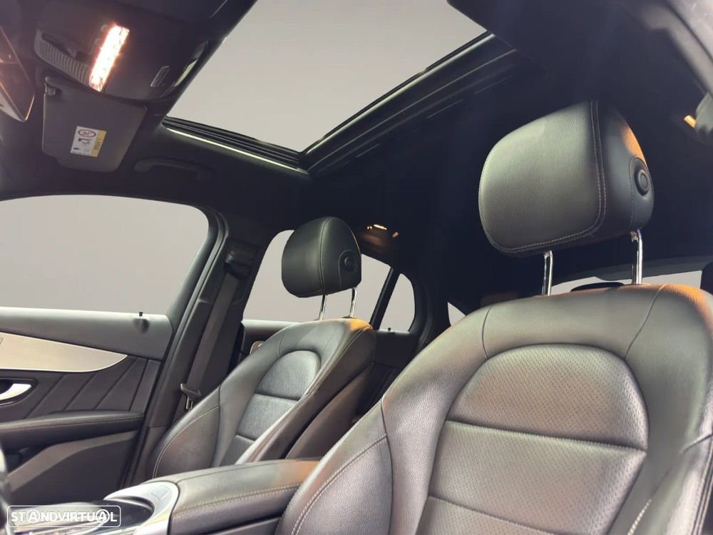 Mercedes-Benz GLC 300 e Coupé 4Matic - 21