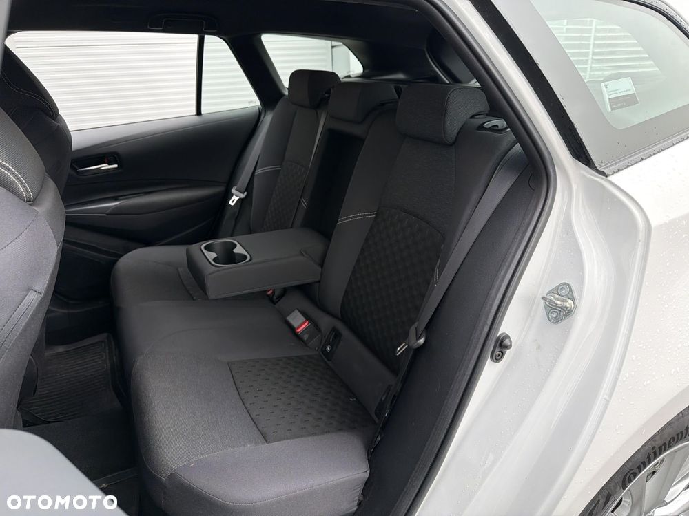 Toyota Corolla 1.8 Hybrid Comfort - 22