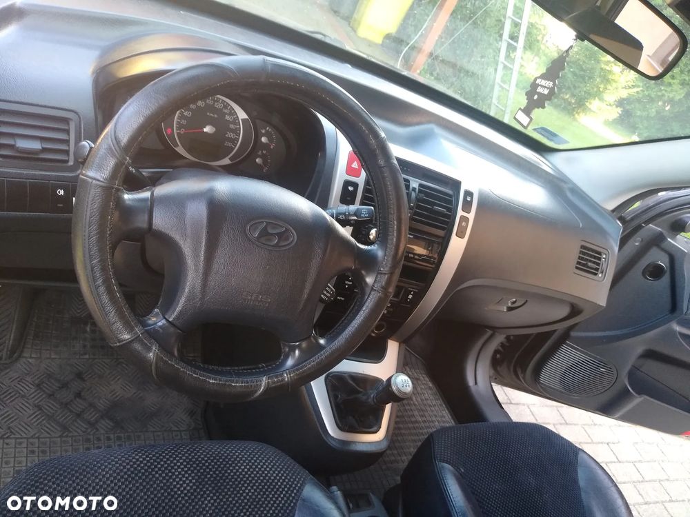 Hyundai Tucson 2.0 CRDi Premium - 11