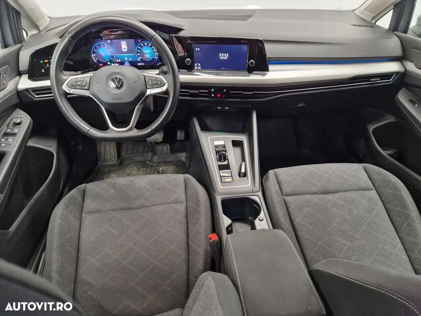 Volkswagen Golf - 5