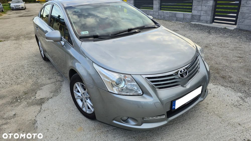 Toyota Avensis 1.8 Sol plus - 4