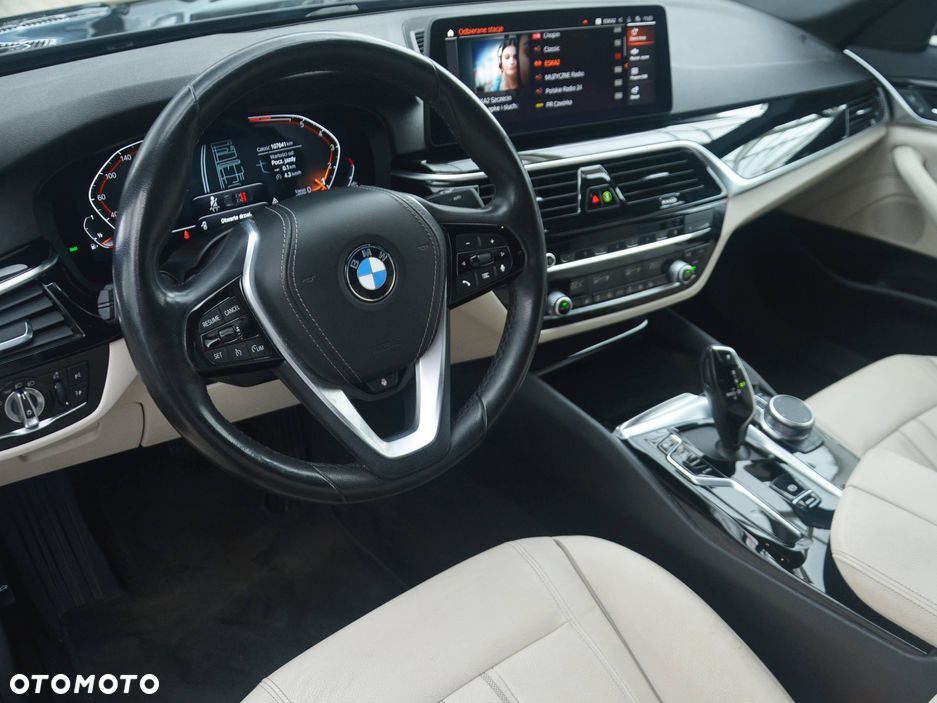 BMW Seria 5 530i mHEV Luxury Line - 5