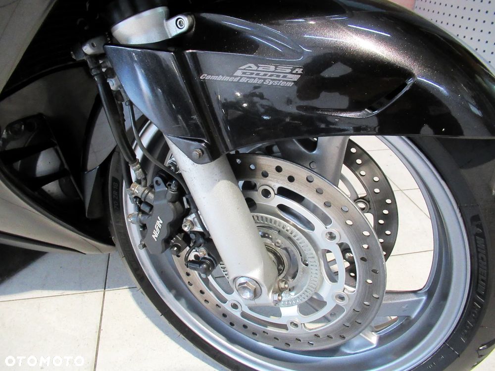 Honda ST - 26