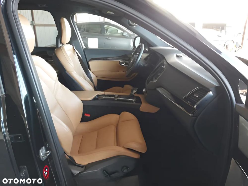 Volvo XC 90 T6 GPF AWD Momentum - 5