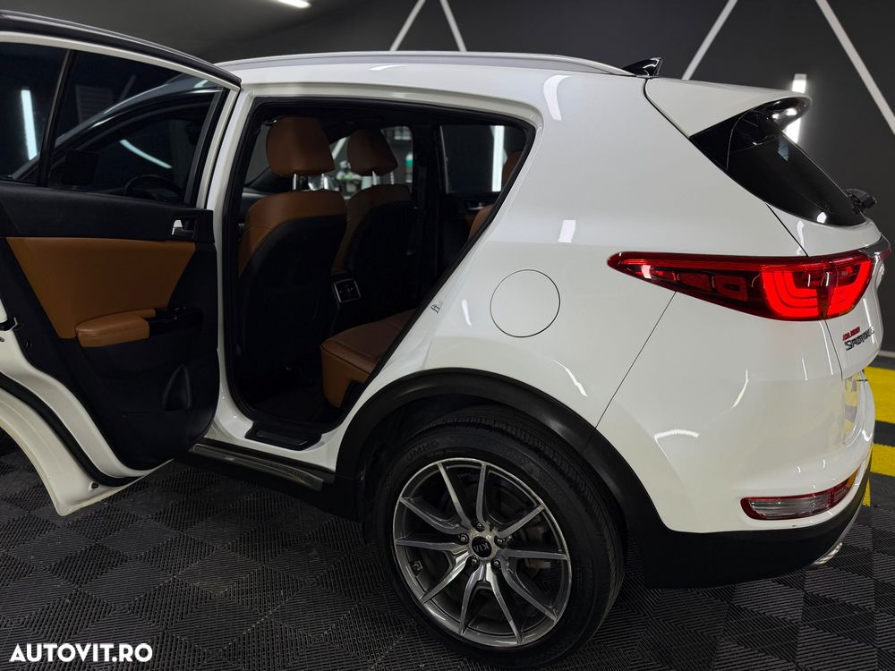 Kia Sportage 2.0 CRDI 184 AWD Aut. Platinum Edition - 16