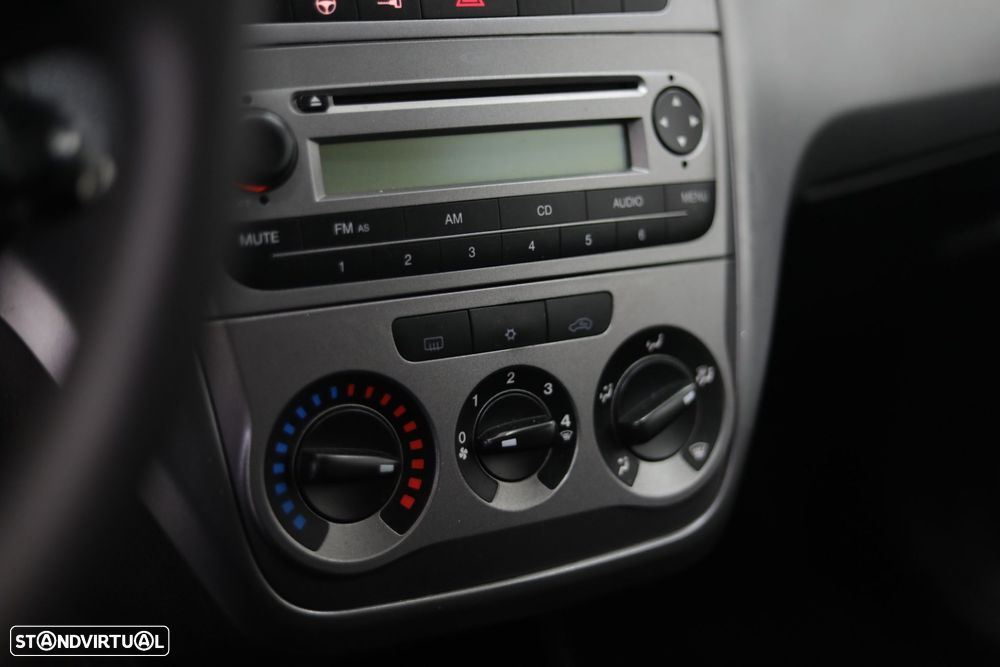 Fiat Punto - 14