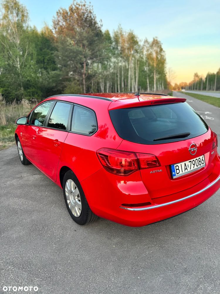 Opel Astra 1.7 CDTI - 11