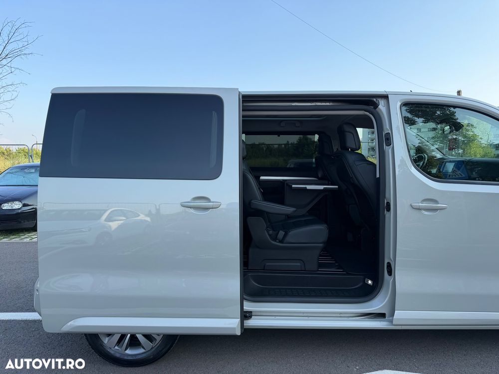 Peugeot Traveller L2 2.0 EAT8 Business VIP - 21