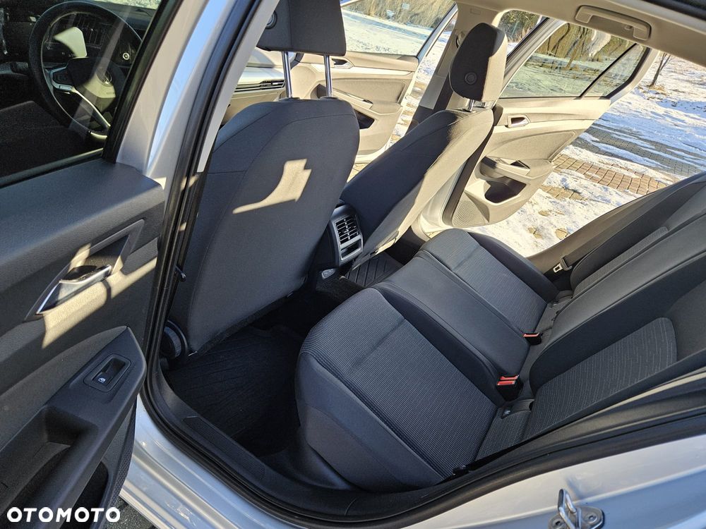 Volkswagen Golf 2.0 TDI Life - 17