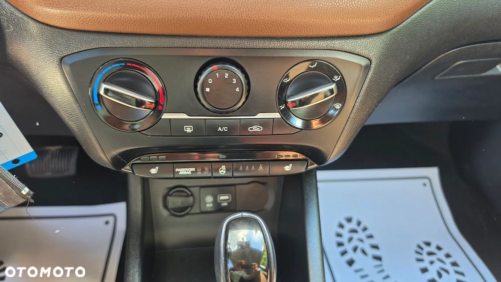 Hyundai i20 1.4 Automatik Trend - 22