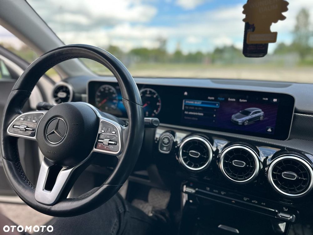 Mercedes-Benz Klasa A 180 d 7G-DCT - 18