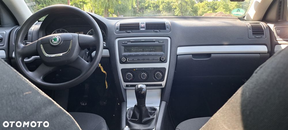 Skoda Octavia 1.4 TSI Ambiente - 10