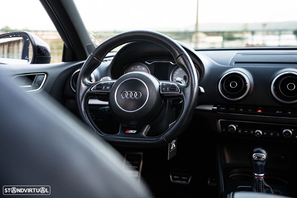 Audi S3 Sportback 2.0 TFSi quattro S tronic - 25