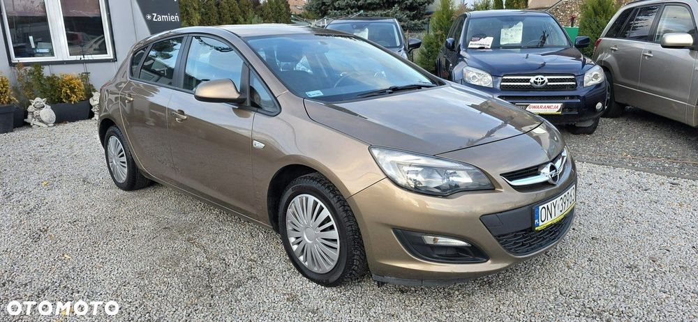 Opel Astra - 16