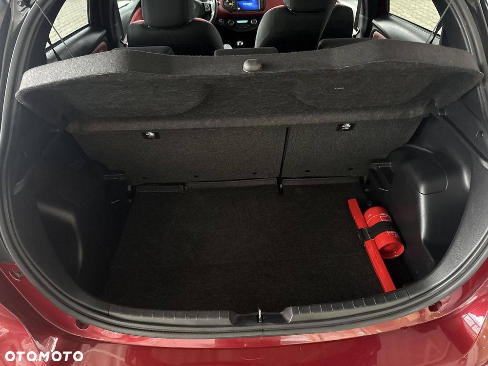 Toyota Yaris 1.5 Selection - 13