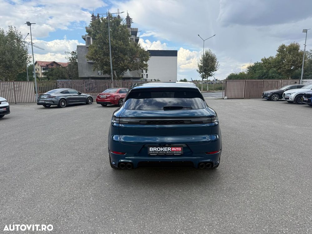 Porsche Cayenne Turbo E-Hybrid Tiptronic S - 6