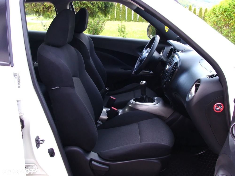 Nissan Juke 1.6 Acenta S&S - 10