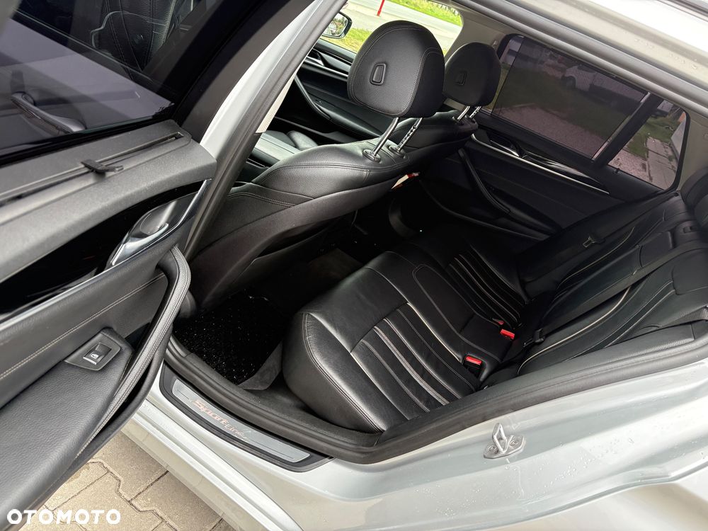 BMW Seria 5 - 10