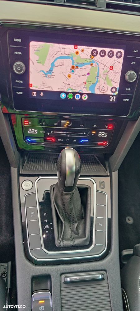 Volkswagen Passat 2.0 TDI DSG Highline - 11
