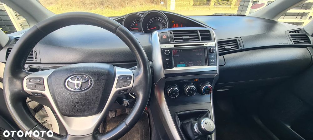 Toyota Verso 1.6 5-Sitzer Life - 10