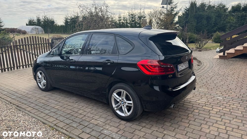BMW Seria 2 220d - 2