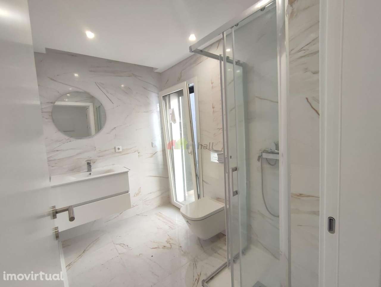 A estrear em Vale de Milhaços, Moradia T5 – Corroios - Grande imagem: 3/48