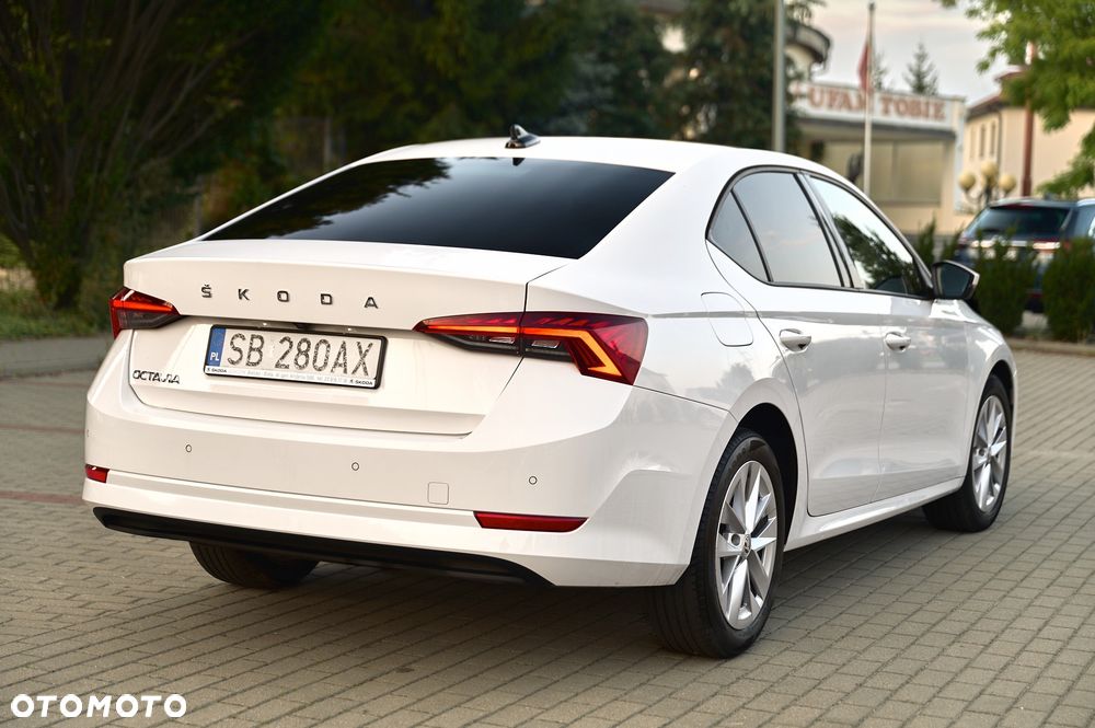 Skoda Octavia 2.0 TDI Ambition - 12